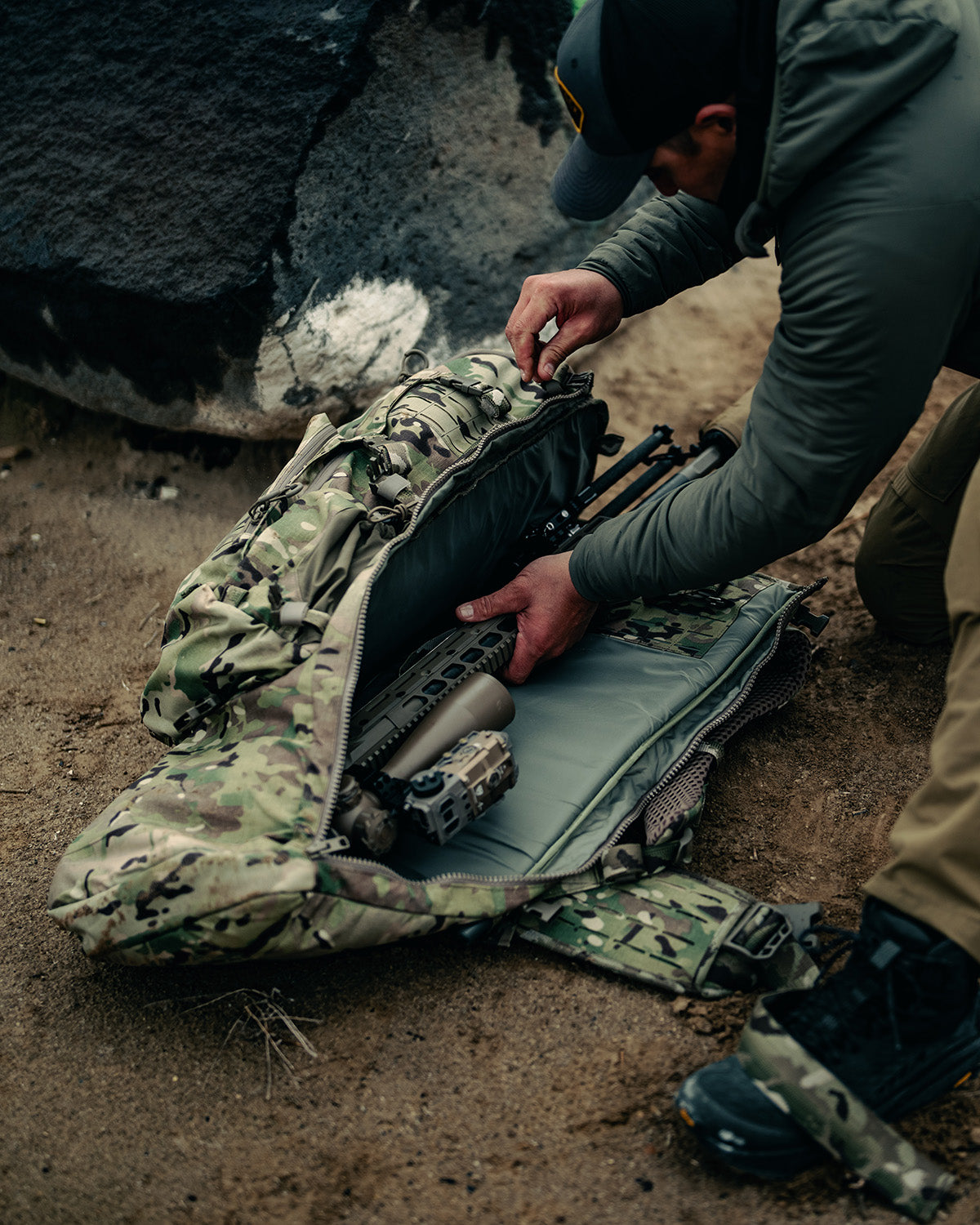 Spectre — Patent-Pending RAID™ Scabbard Sniper Pack | Eberlestock