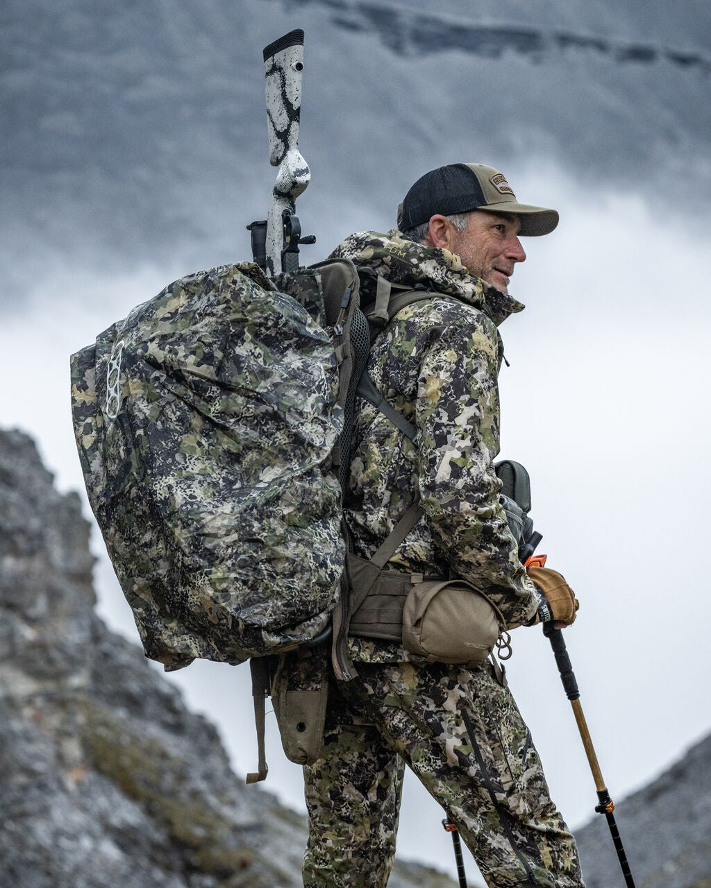 Bolt Action Scabbard - Eberlestock Lifetime Warranty | Veteran Owned