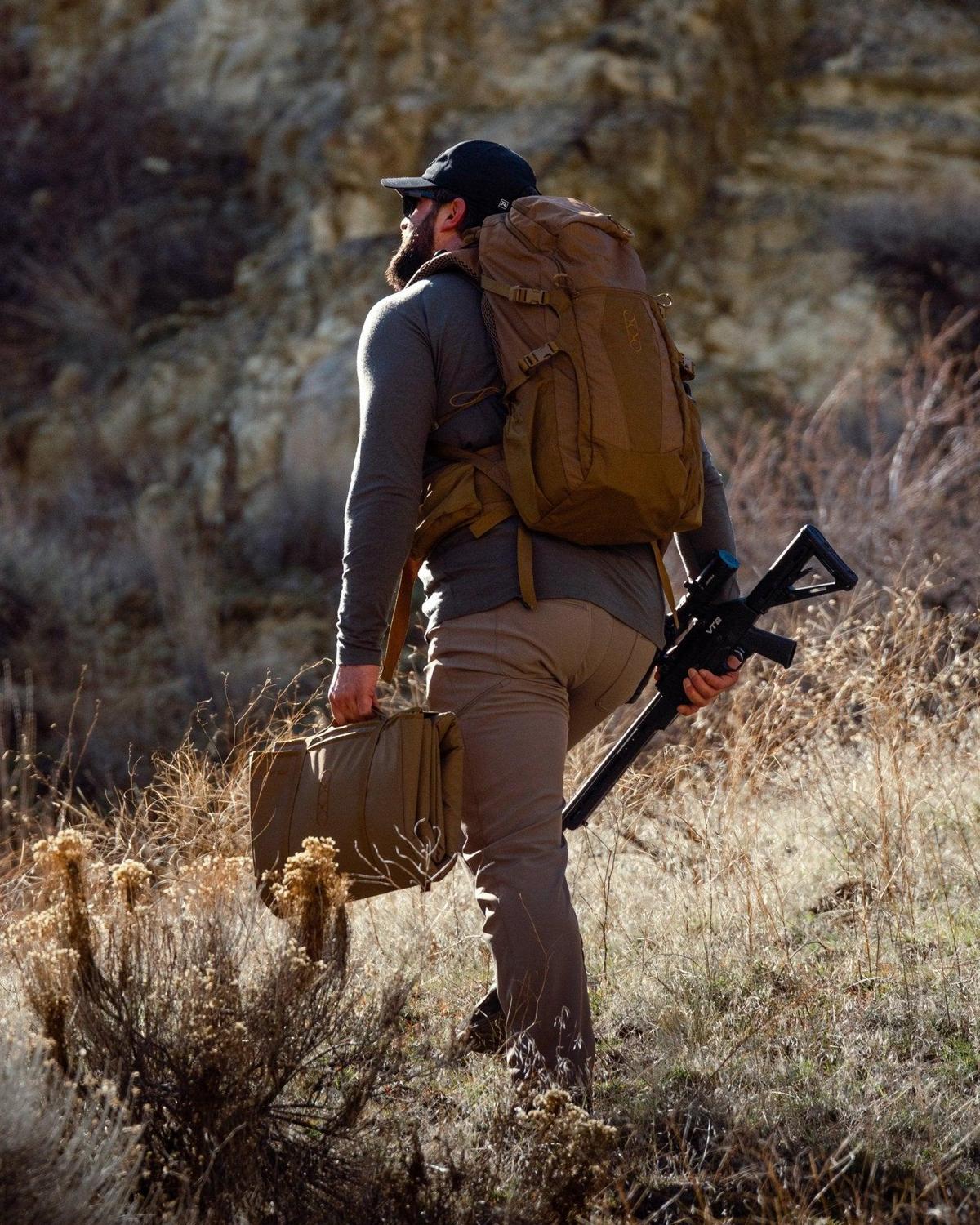 Freefall — 32L Low-Drag Tactical & Outdoor Pack | Eberlestock