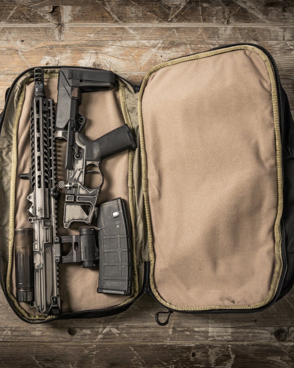 J*i様 Eberlestock スナイパーライフル用バックパック Jacknife — 23L EDC Pack with Clamshell Opening | Eberlestock